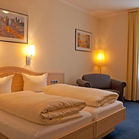 Bischofshof Braustuben Otel Regensburg Oda fotoğraf